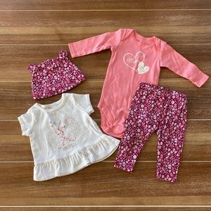 Pink, ivory and burgundy 4-piece set